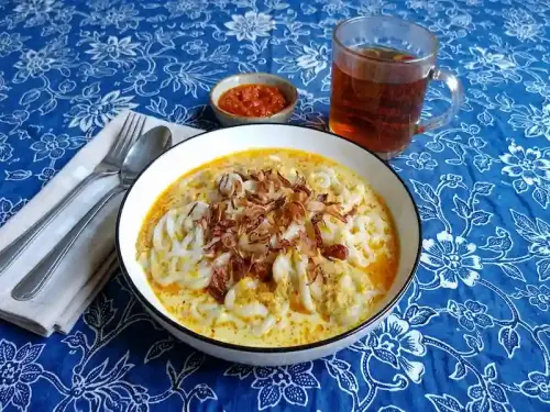 Laksa Banjar, Coconut Milk Noodles Rich in Spices