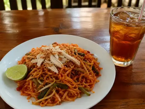 Mie Habang, Legendary Red Noodles